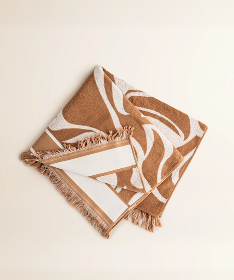 Swirl Beach Towel Wonder Clarifying Serum