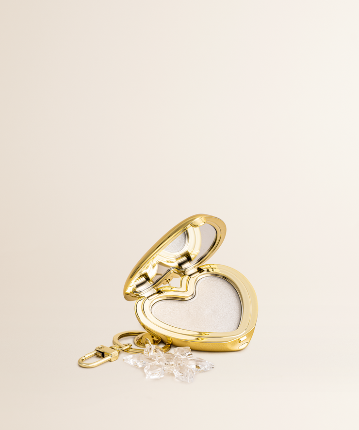 Glow Heart Keychain Met Highlighter Wonder Clarifying Serum