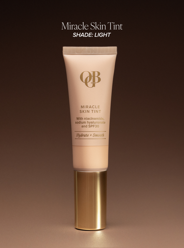OGB Miracle Skin Tint Light: skin tint in de tint Light