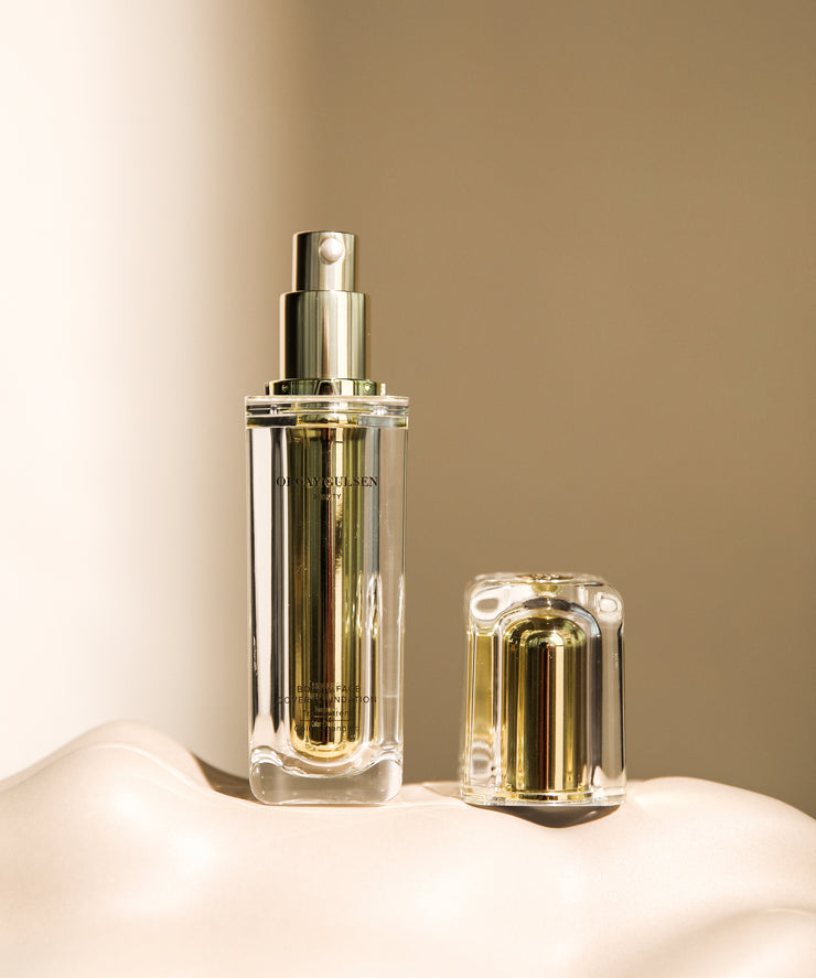 Miracle Colour Changing Foundation Wonder Clarifying Serum