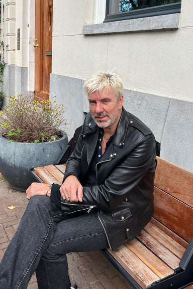 [RUUD:] Ik ben misschien wel de grootste burgerlul die je kent