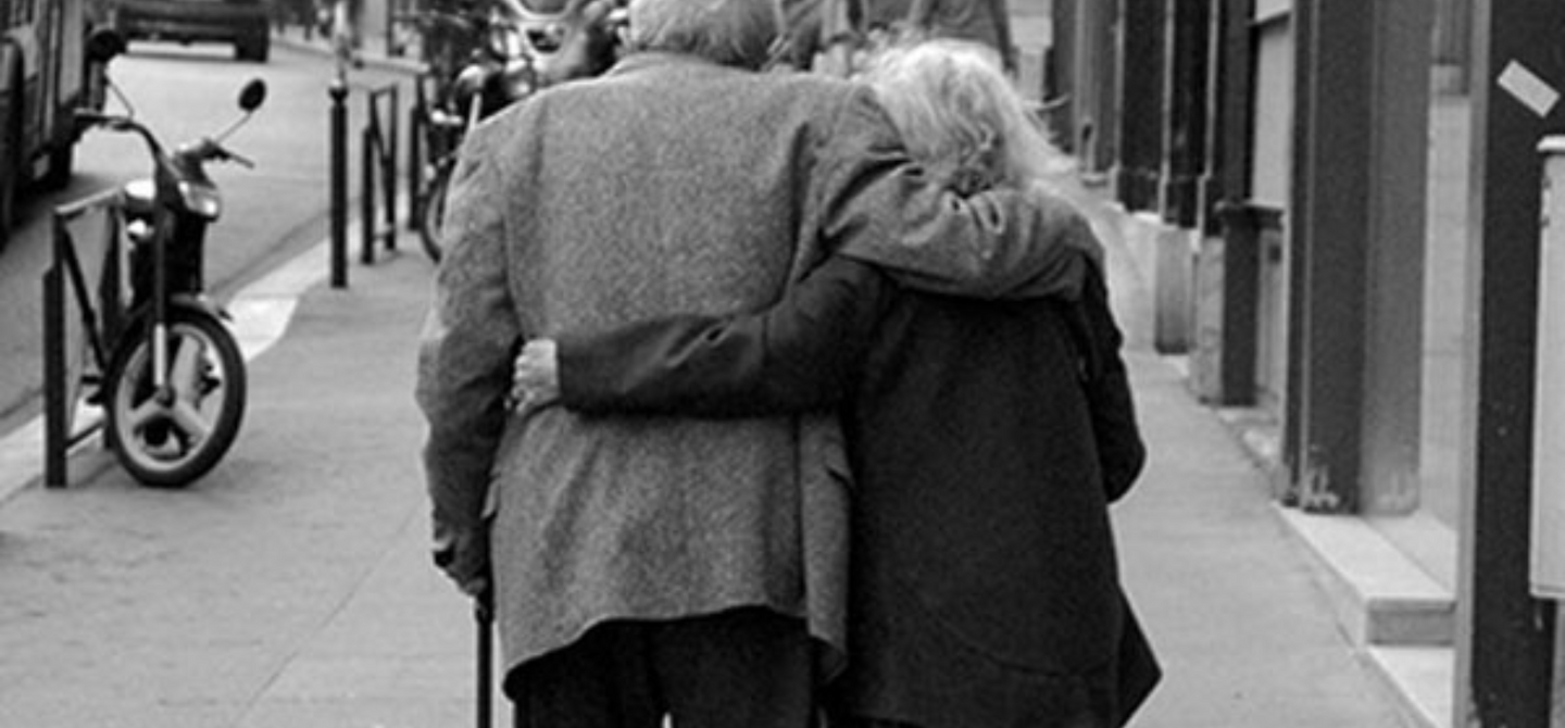 [XENIA:] Happy oud worden, dat willen we toch allemaal?