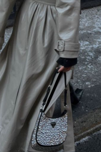 [MUCH NEEDED:] een waterproof én leuke regenjas