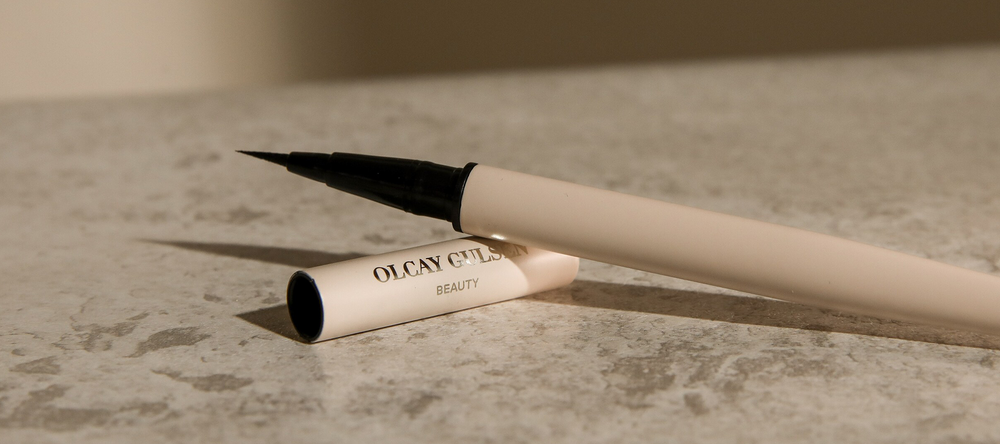 [How to:] zo creëer je eenvoudig een winged eyeliner look