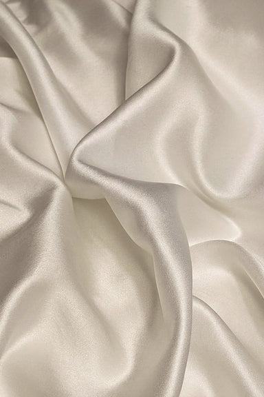 [SHINY & SILKY] Dit is waarom je nu een zijden kussensloop wil hebben