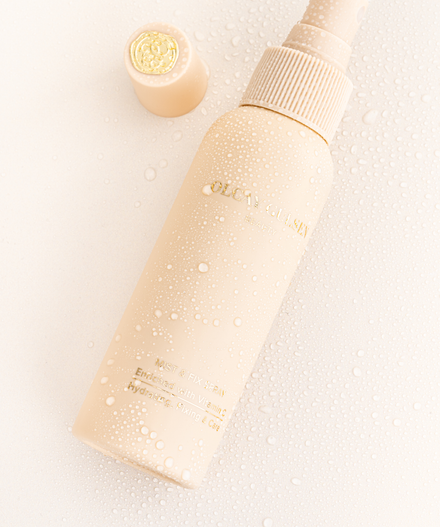 OGB Mist & Fix Spray, fixing spray with vitamin C for long-lasting makeup